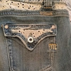 Miss Me Capri jeans
